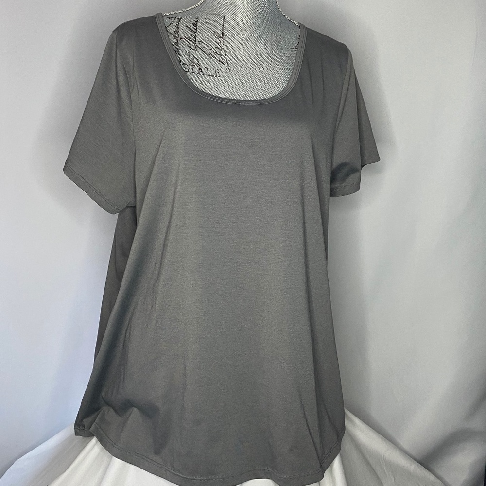 LuLaRoe Gray Scoop Neck Tunic